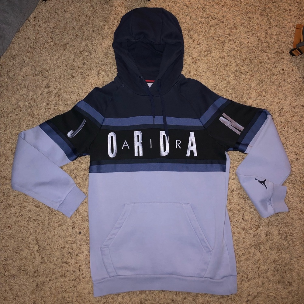 Air Jordan men’s medium hoodie